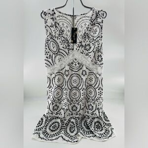 Blooming Jelly Dress Swimsuit Coverup Size XL Pockets NEW Sundress Blk White